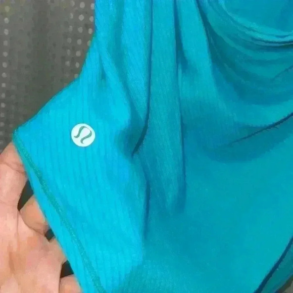 LULULEMON WILD TANK HEATHER BLUE TROPICS/Parallel Stripe Deep Navy Tranquil 6/S - Picture 11 of 13